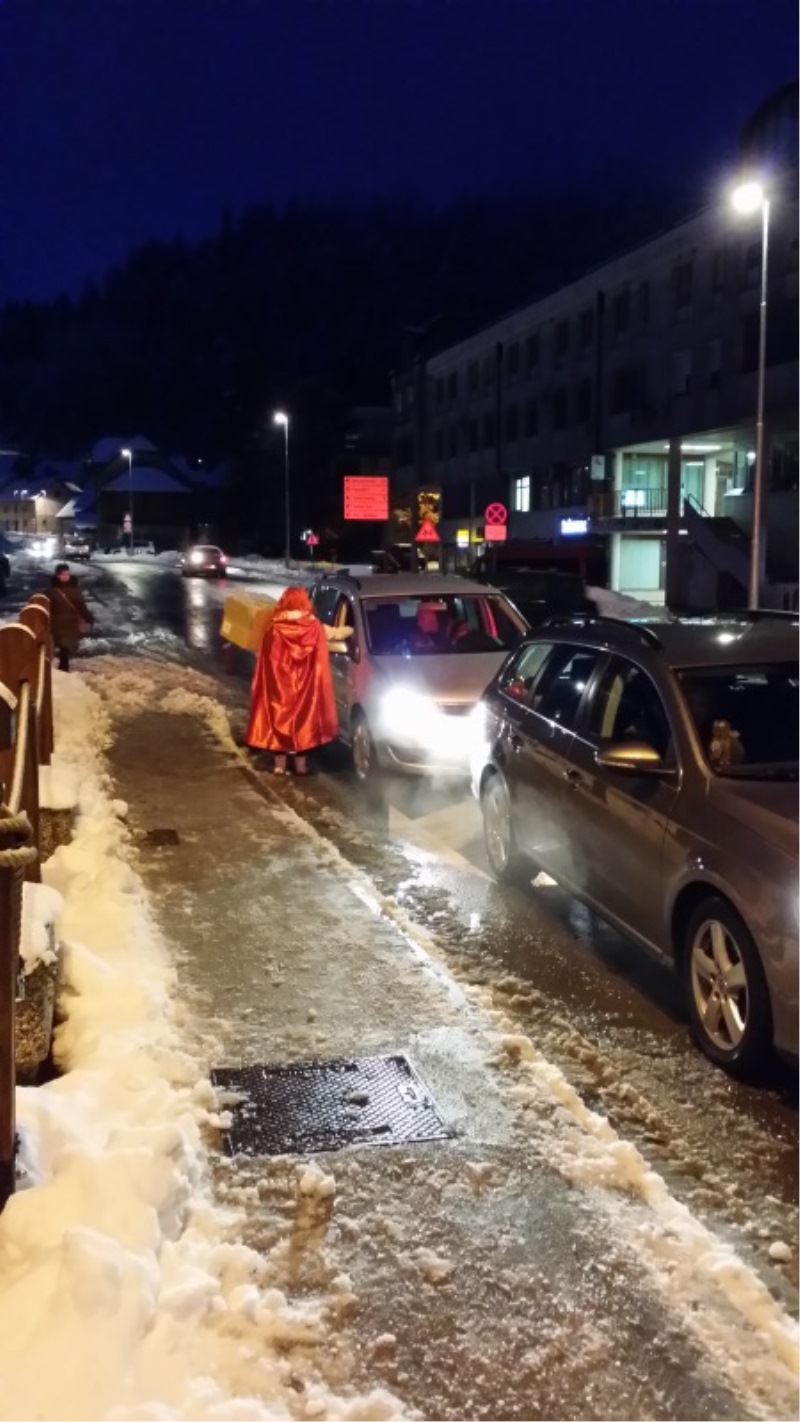V Litiji je krofov zmanjkalo v pičlih 45 minutah!